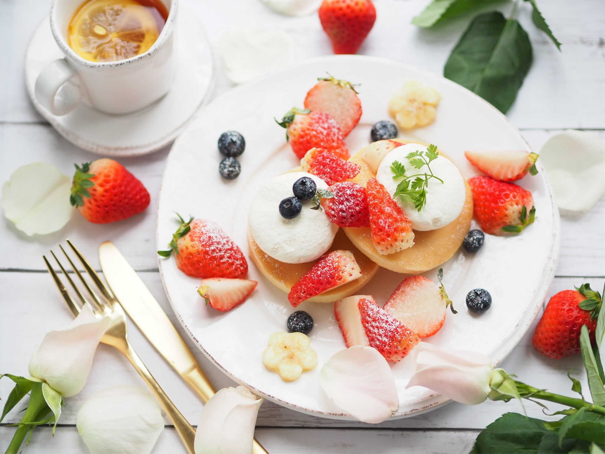 来客に!お菓子の盛りつけ例5選|おしゃれな大皿コーディネートのコツは?