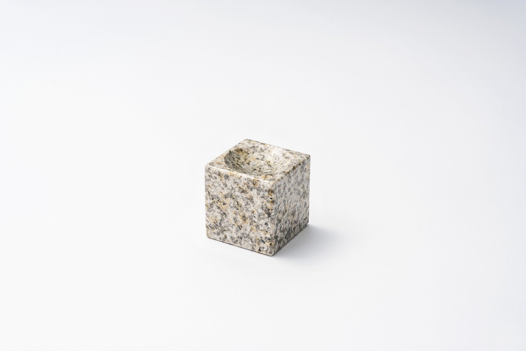 SHINOBO cube -水受け-