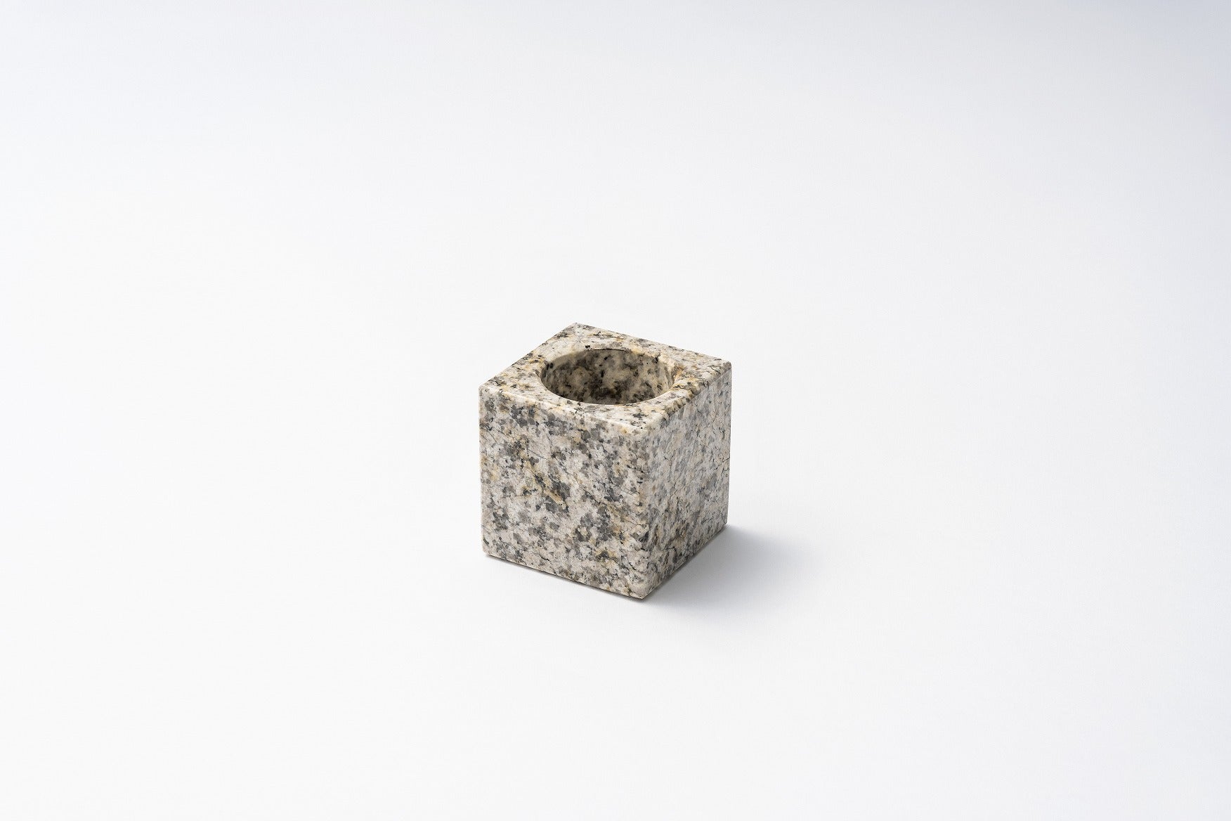SHINOBO cube -火立て-