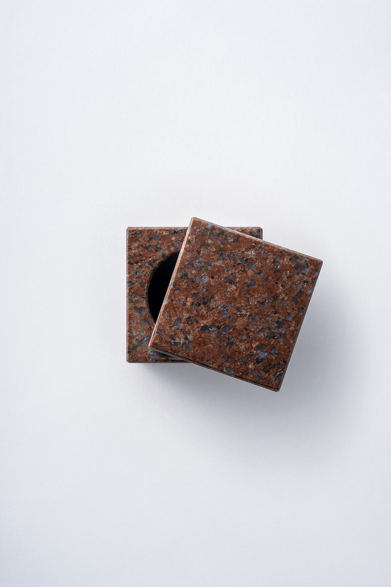 SHINOBO cube -形見入れ-