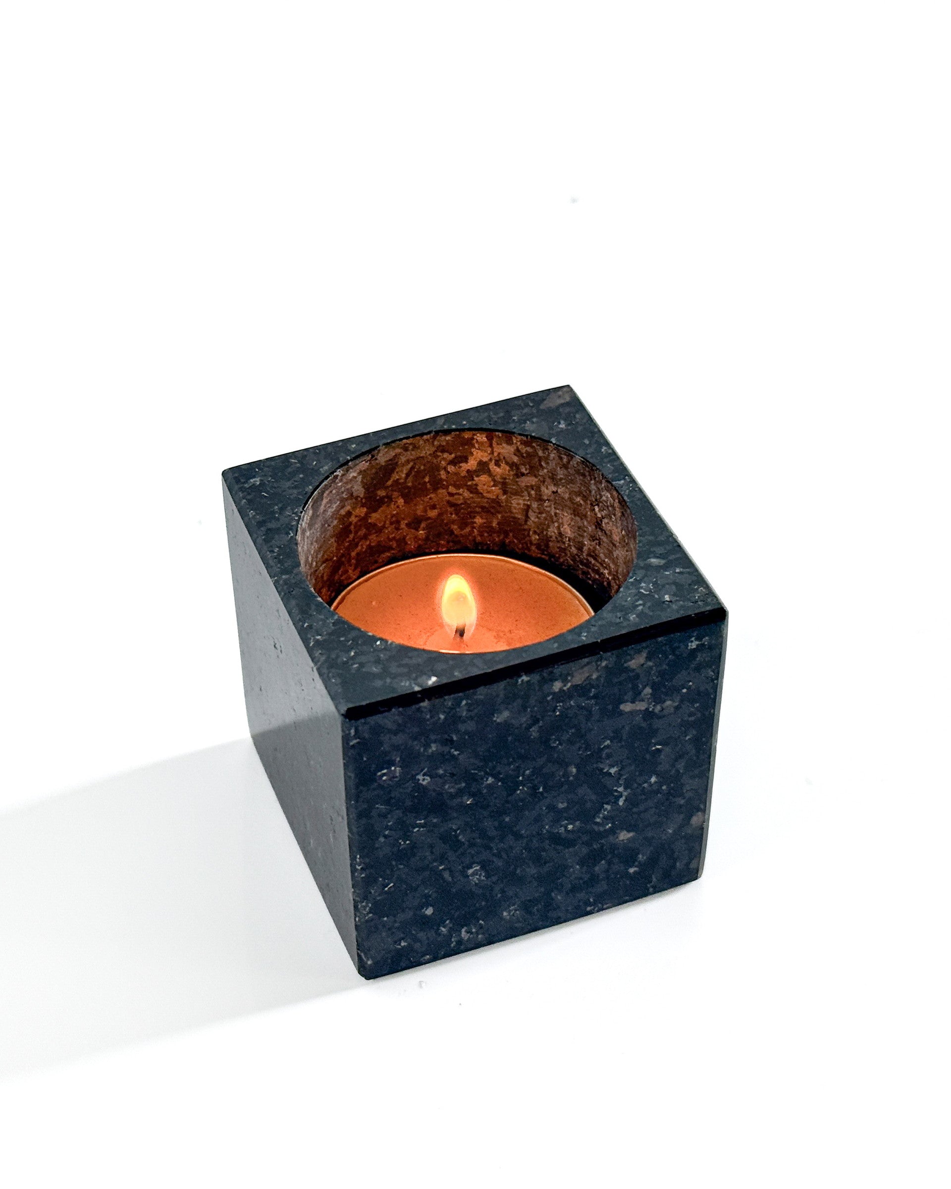 cube-candle (candle holder)