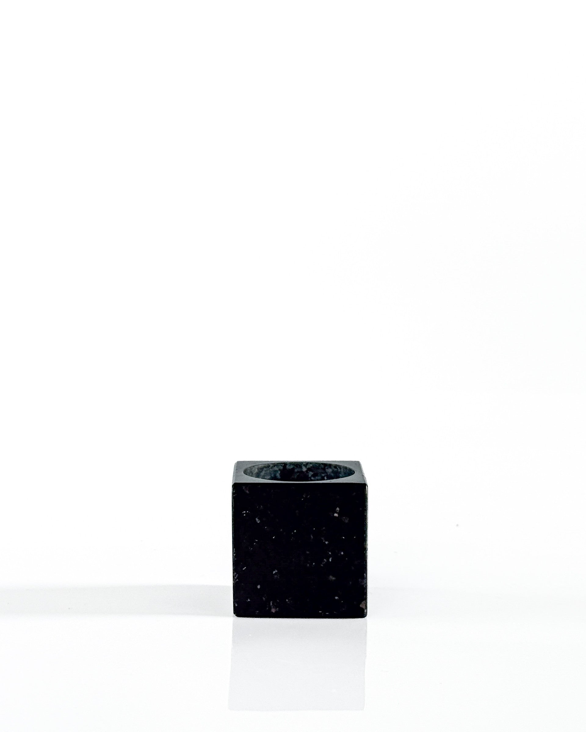 cube-candle (candle holder)