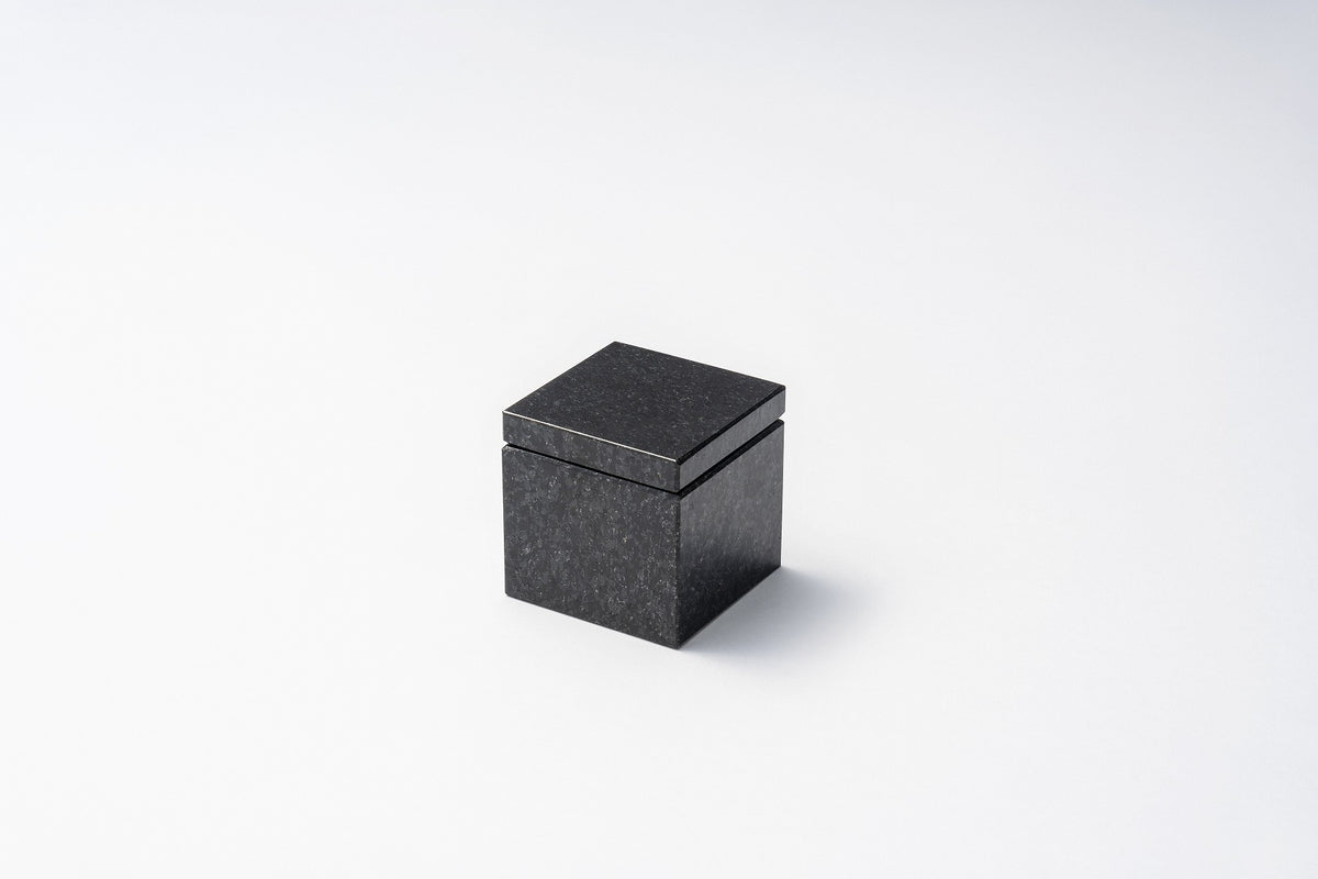 SHINOBO cube -形見入れ-