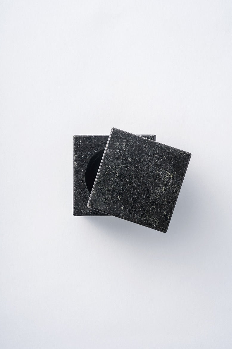 SHINOBO cube -形見入れ-