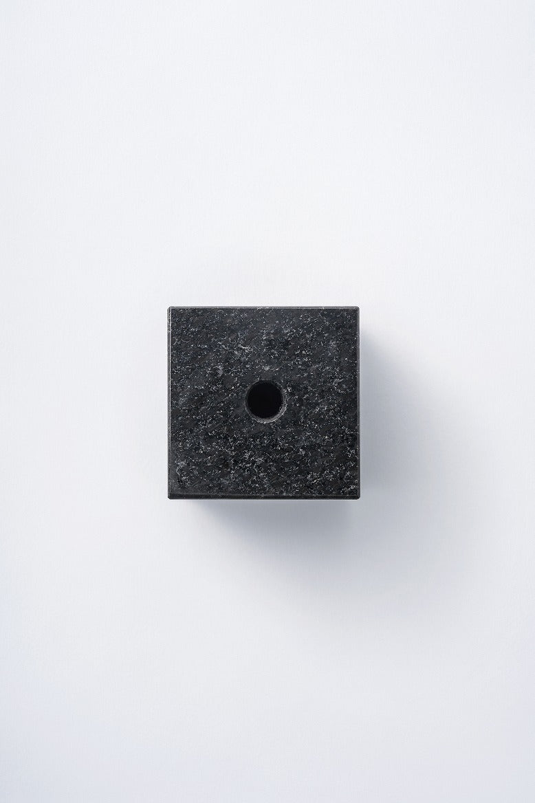 SHINOBO cube -花立て-