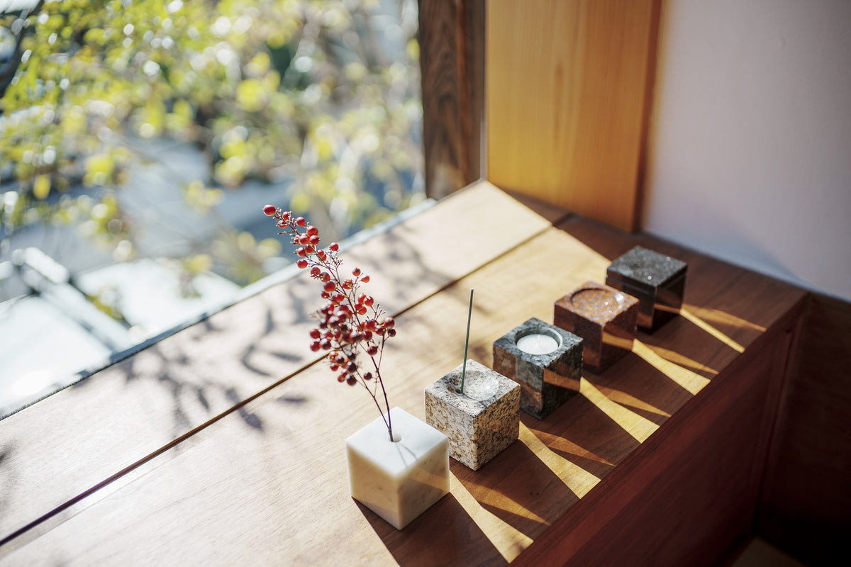 SHINOBO cube -花立て-